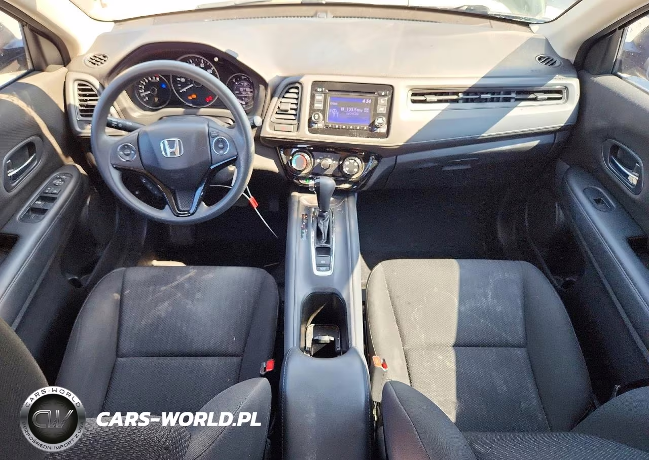 2018 Honda Hr-V Lx VIN:3CZRU5H37JM703658 - 8