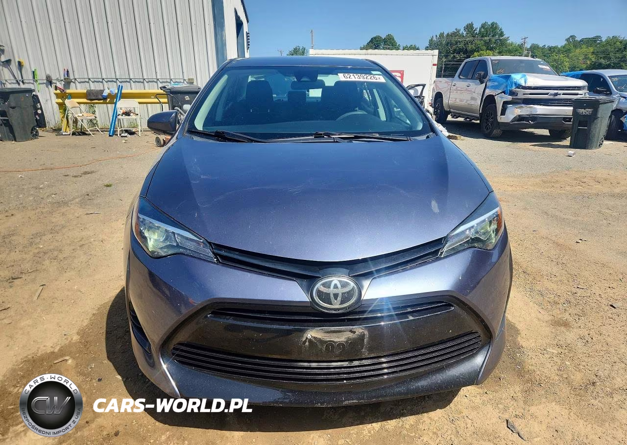 2019 Toyota Corolla Le VIN:2T1BURHE8KC167104 - 5