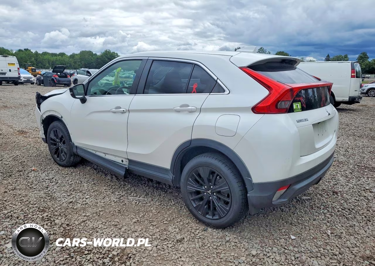 2018 Mitsubishi Eclipse Cross Le VIN:JA4AT4AA5JZ045209 - 2