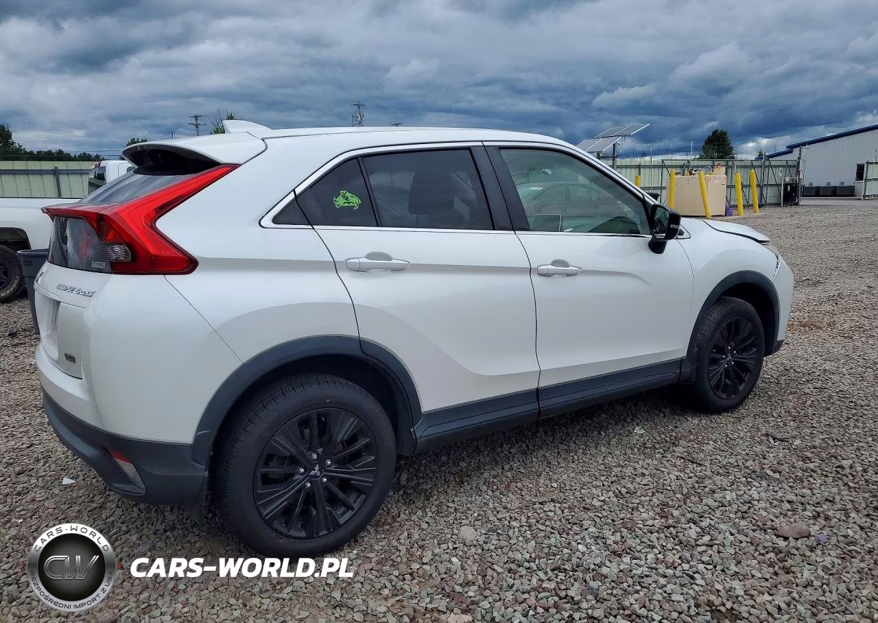 2018 Mitsubishi Eclipse Cross Le VIN:JA4AT4AA5JZ045209 - 3