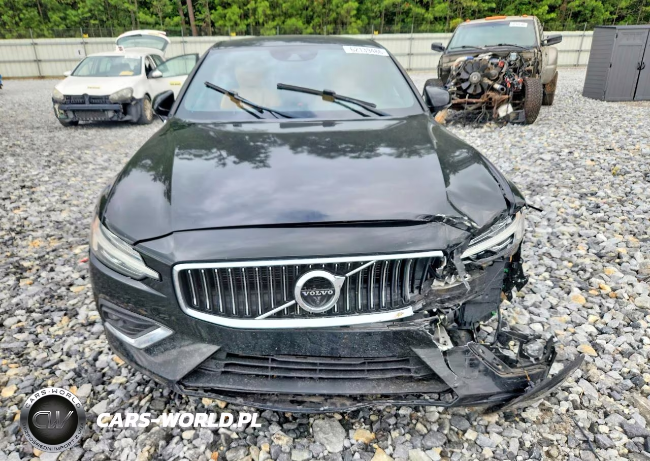 2019 Volvo S60 T6 Inscription VIN:7JRA22TL0KG001919 - 5