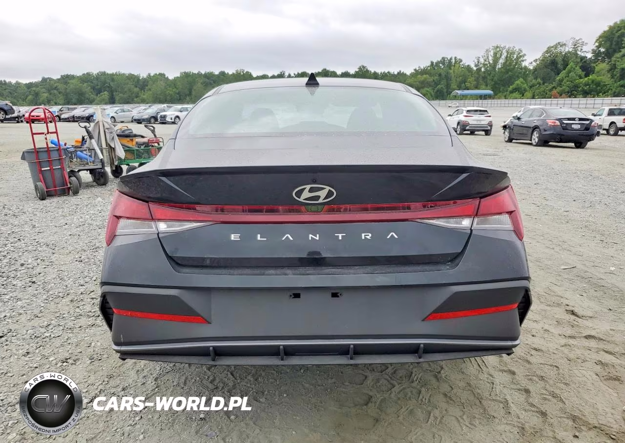 2026 Hyundai Elantra Sel Sport VIN:KMHLM4DG6TU232157 - 6