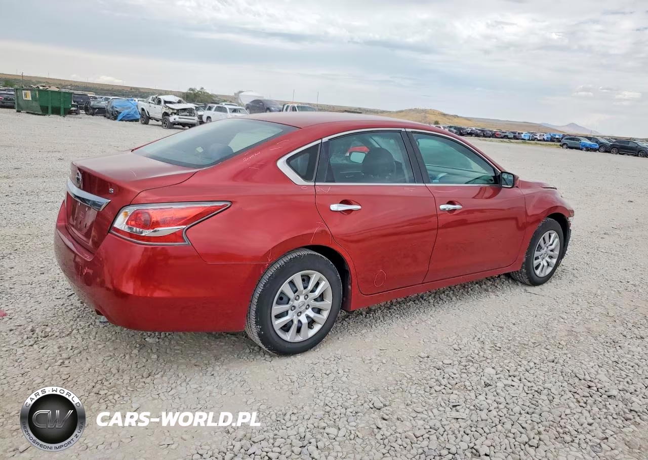 2015 Nissan Altima 2.5 S VIN:1N4AL3AP6FC251014 - 3