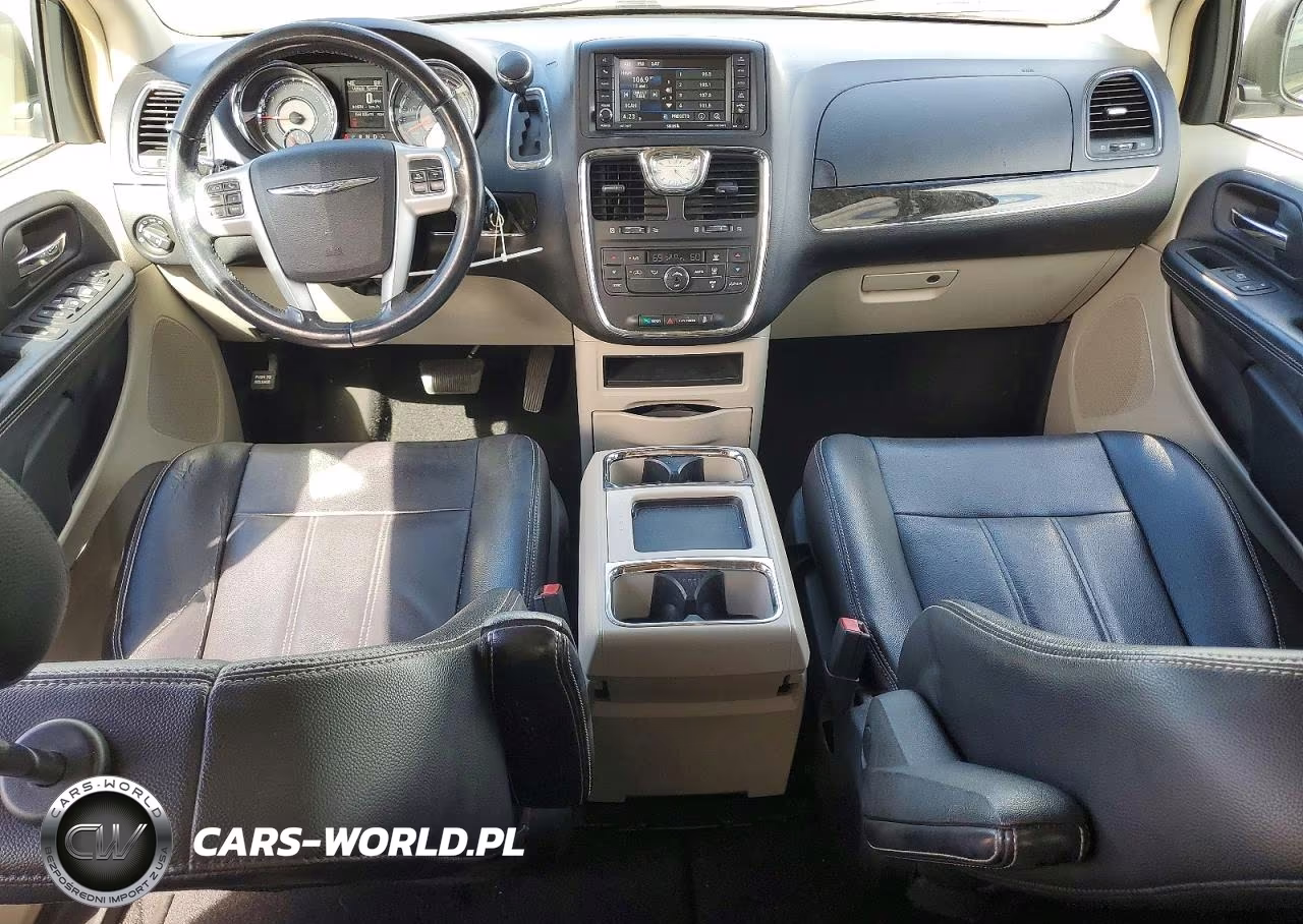 2014 Chrysler Town & Country Touring VIN:2C4RC1BG8ER474466 - 8
