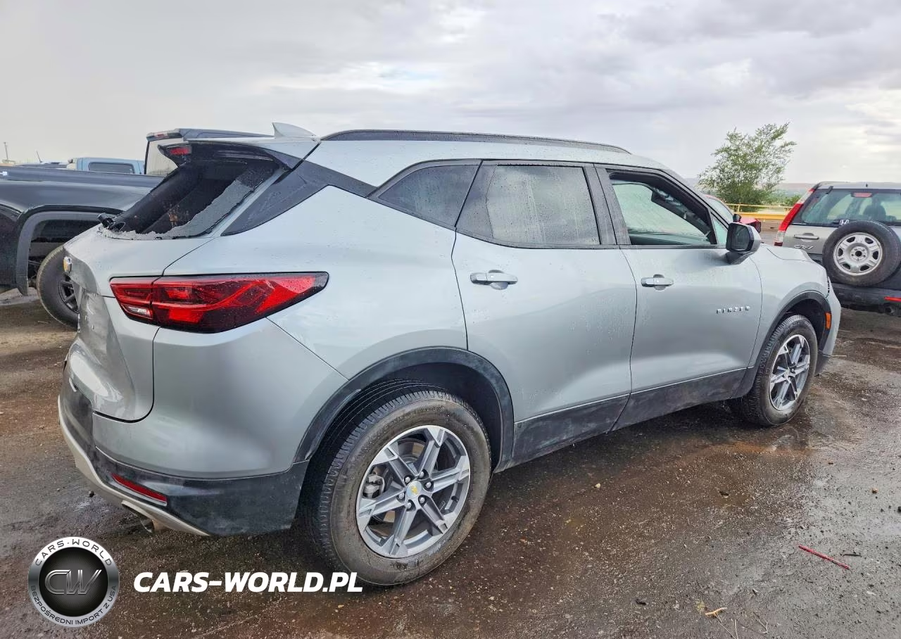 2023 Chevrolet Blazer 2Lt VIN:3GNKBCR43PS130195 - 3