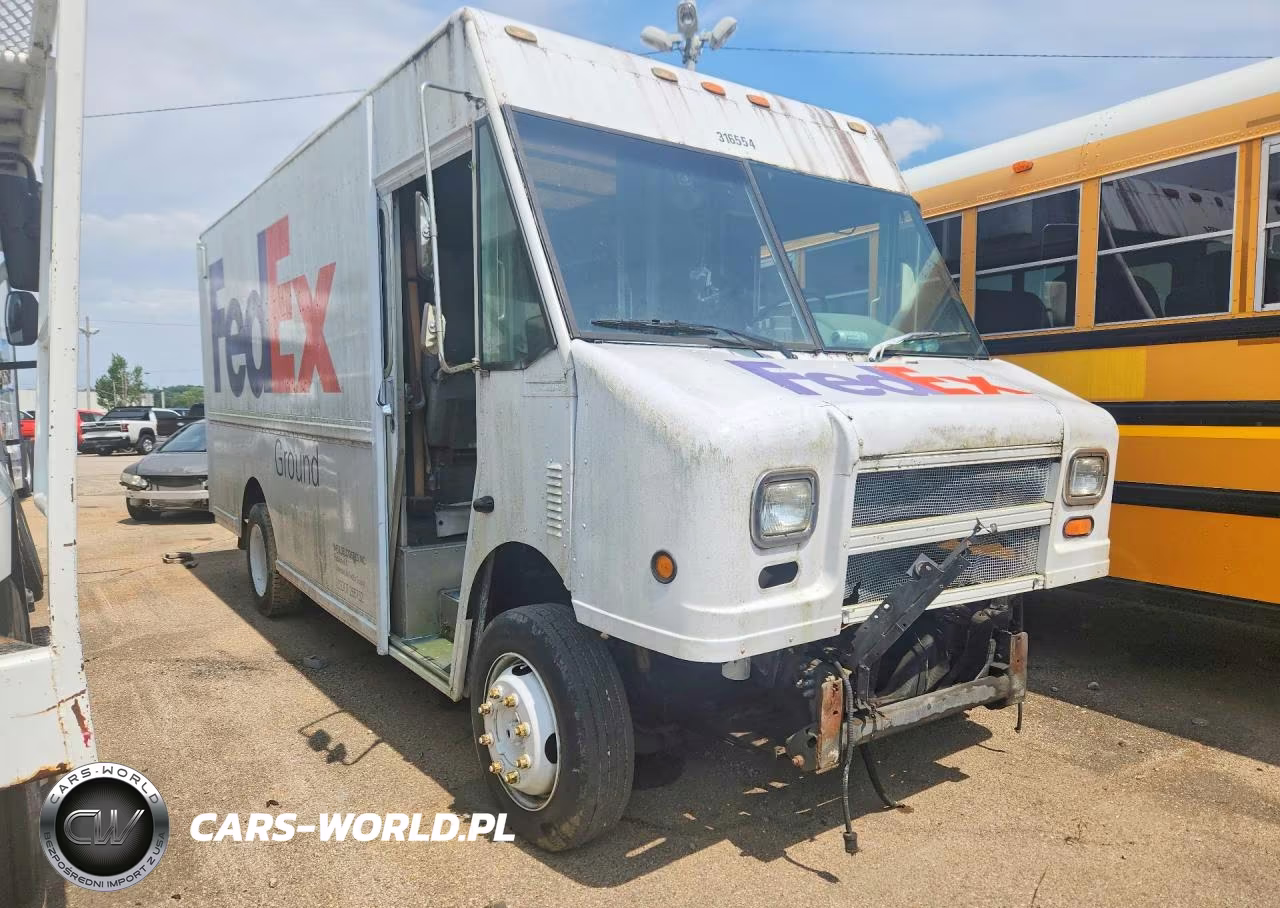 2000 Freightliner Mt45G Chassis Delivery Truck VIN:4UZA4FA44YCG41934 - 4