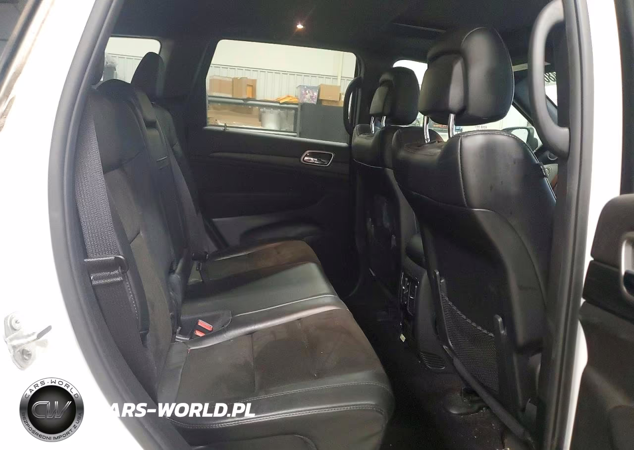 2019 Jeep Grand Cherokee Laredo VIN:1C4RJEAG8KC544017 - 11
