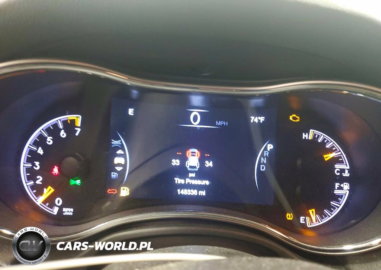 2019 Jeep Grand Cherokee Laredo VIN:1C4RJEAG8KC544017 - 9