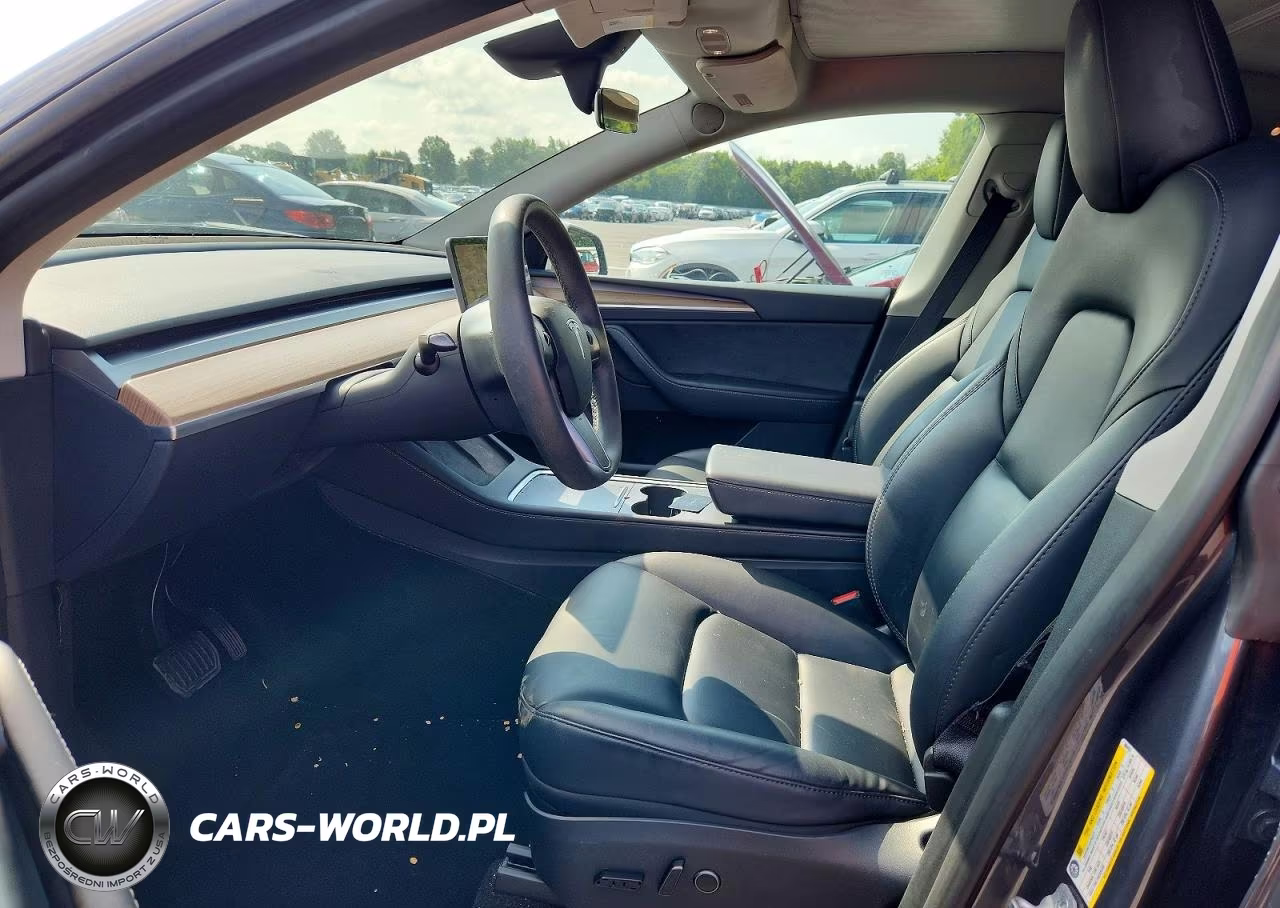 2023 Tesla Model Y VIN:7SAYGDEE6PF884423 - 7