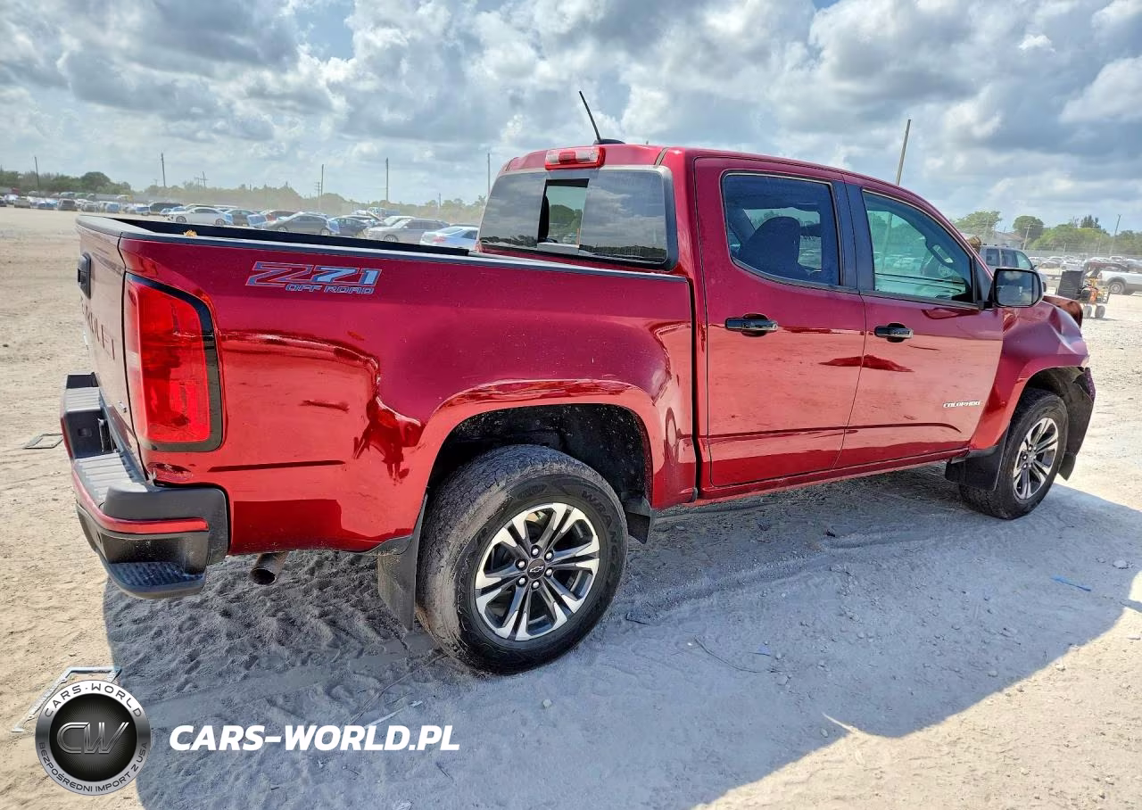 2021 Chevrolet Colorado Z71 VIN:1GCGTDEN8M1108335 - 3