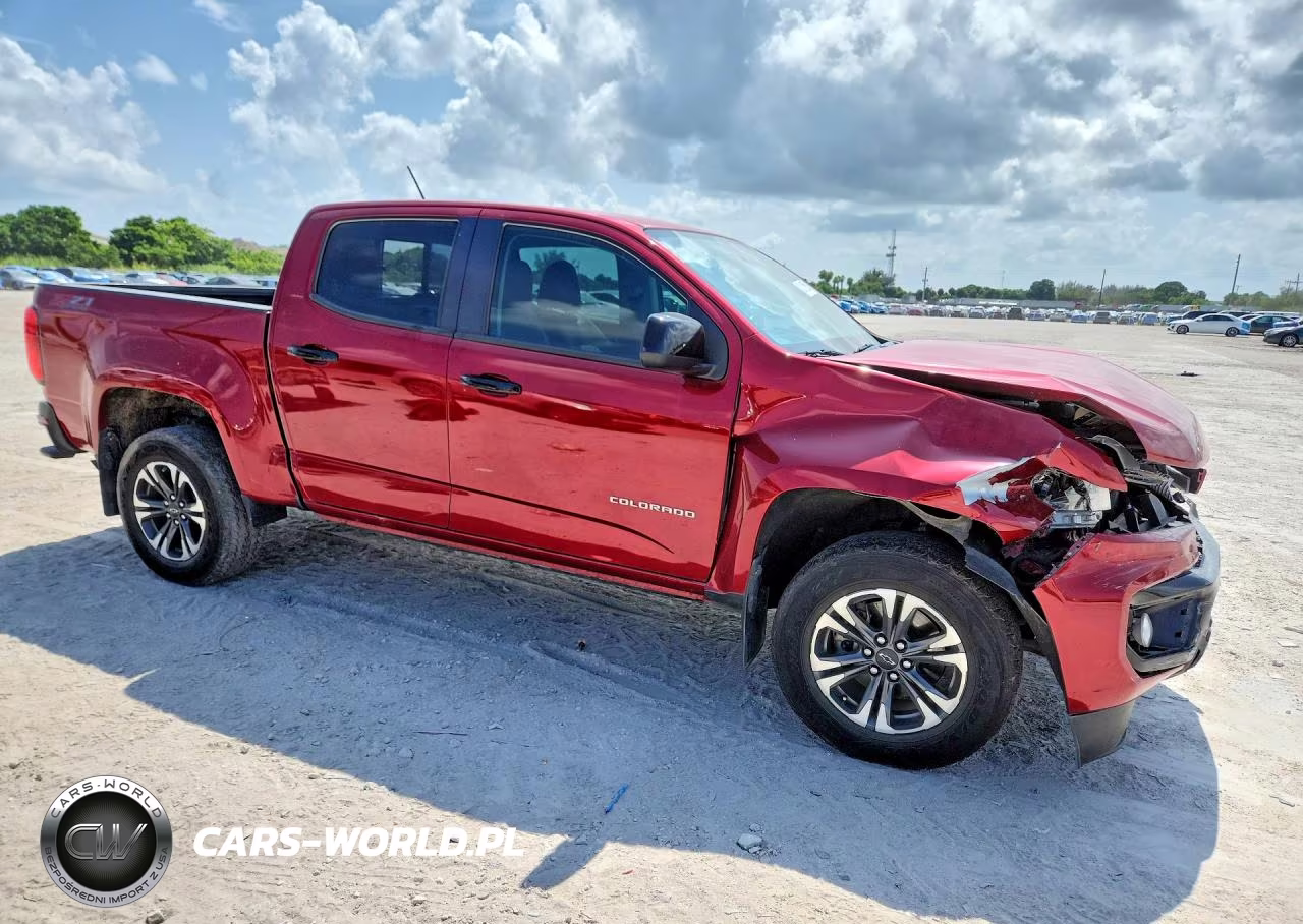 2021 Chevrolet Colorado Z71 VIN:1GCGTDEN8M1108335 - 4
