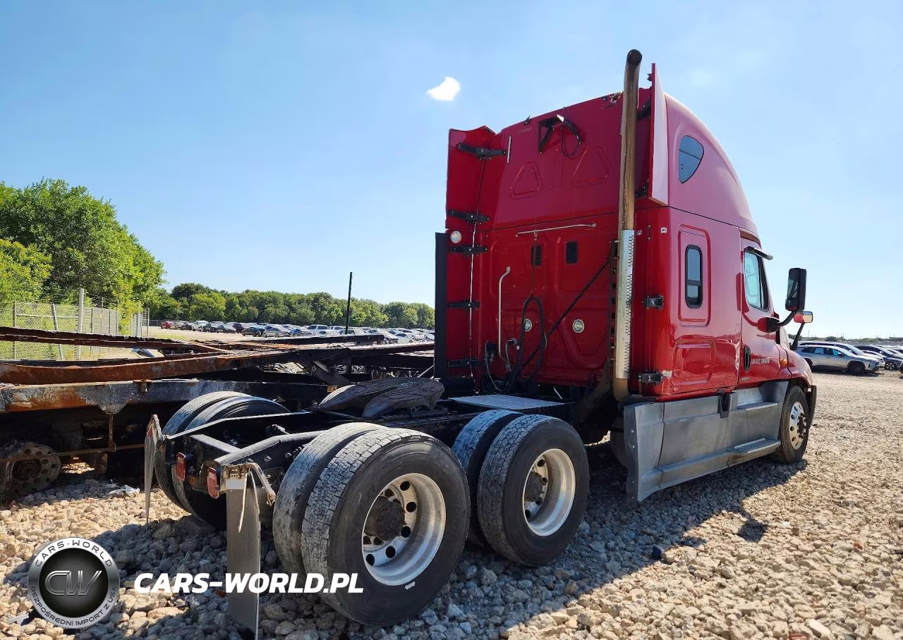 2017 Freightliner Cascadia 125 VIN:3AKJGLDR2HSHF4212 - 3