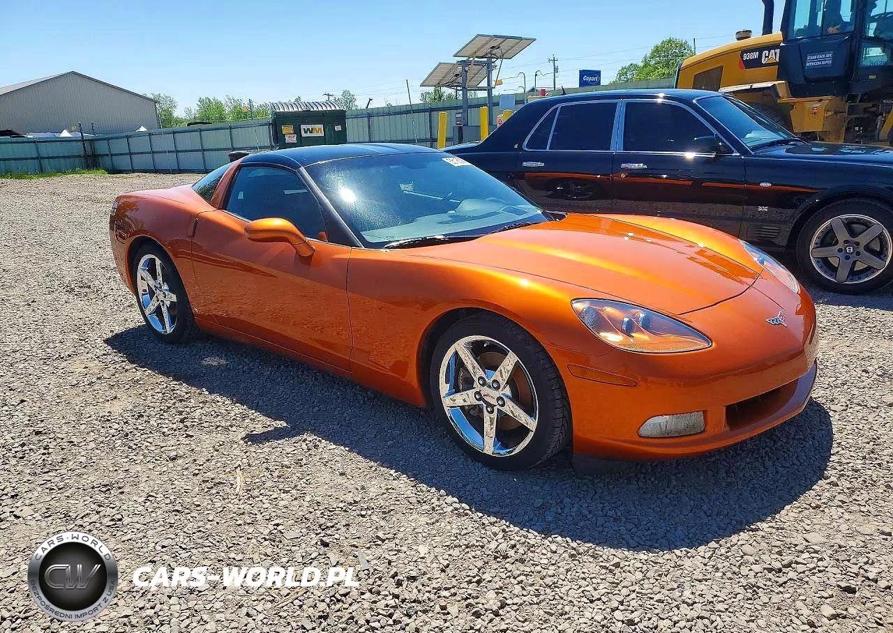 2007 Chevrolet Corvette VIN:1G1YY26UX75104924 - 4