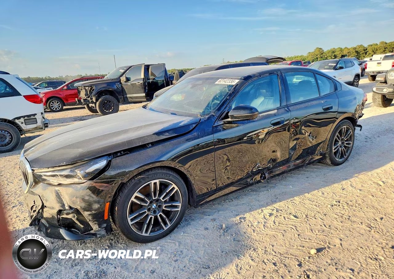 2026 B M W 5 Series 4D Sedan 530I xDrive Msport – zdjęcie 1 z 12