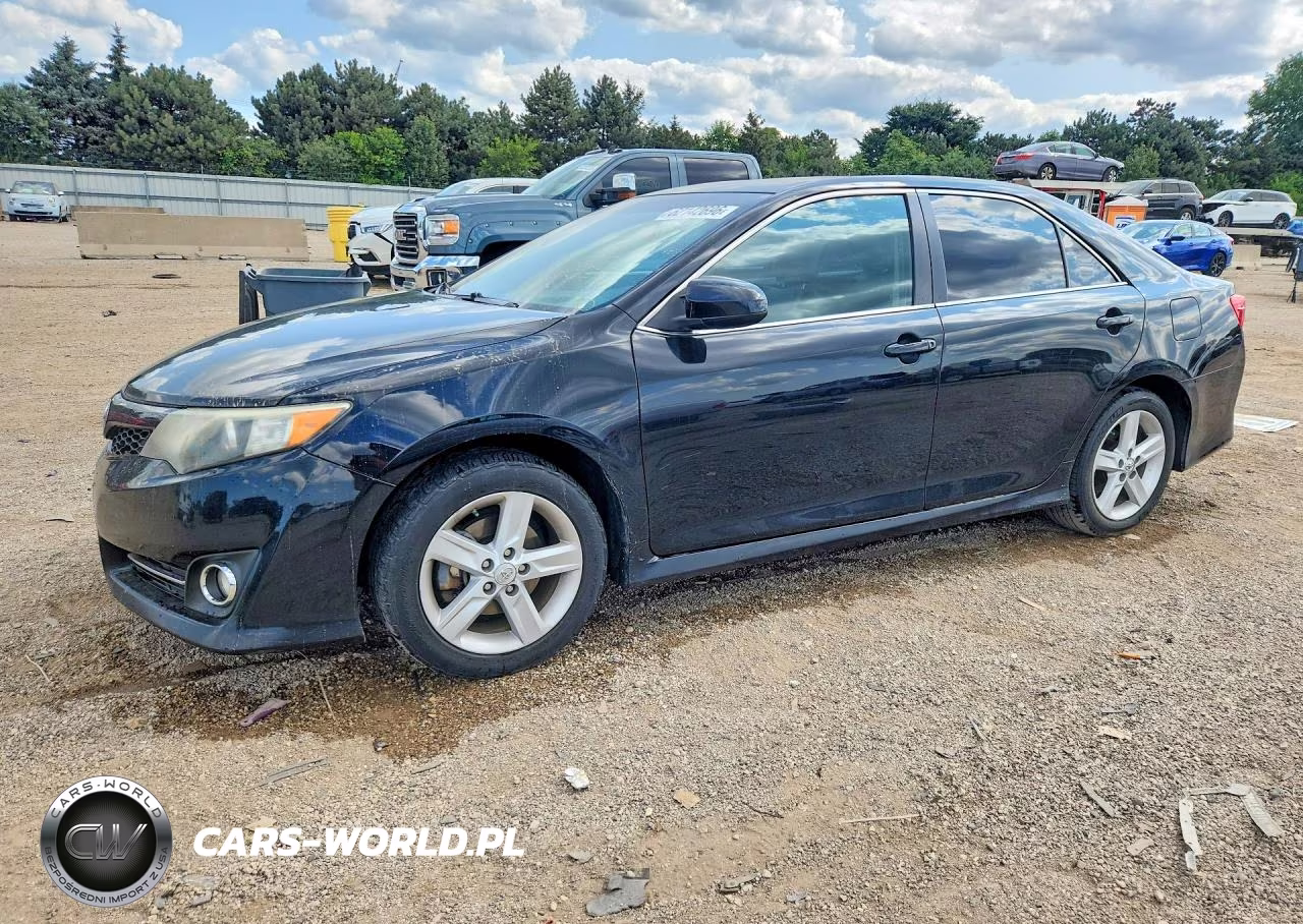 2013 Toyota Camry Se – zdjęcie 1 z 12