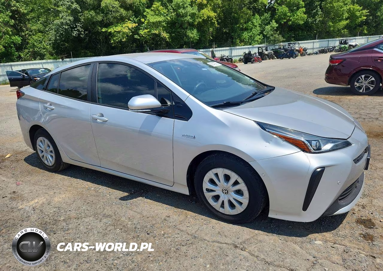 2020 Toyota Prius Le VIN:JTDKARFU3L3114498 - 4