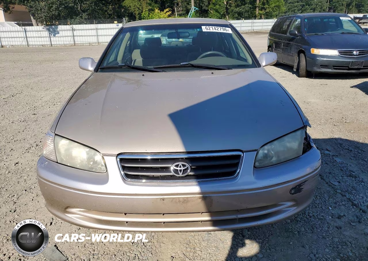 2000 Toyota Camry Le VIN:JT2BG22K3Y0530496 - 5