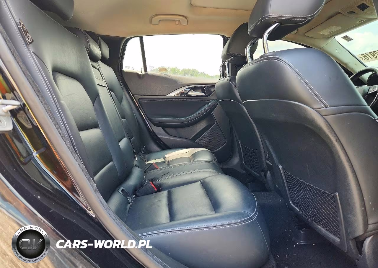 2017 Infiniti Qx30 Premium VIN:SJKCH5CR4HA033969 - 10