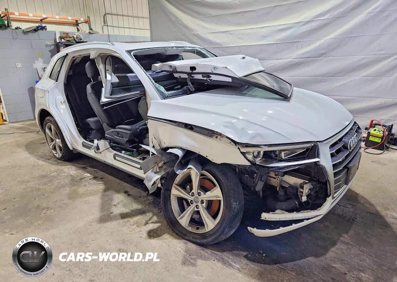 2018 Audi Q5 Premium Plus VIN:WA1BNAFY6J2128546 - 4