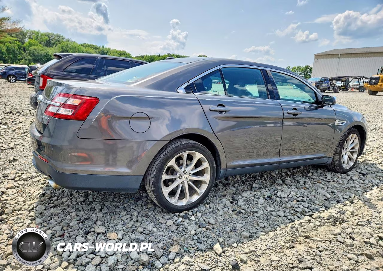 2015 Ford Taurus Limited VIN:1FAHP2F84FG174067 - 3