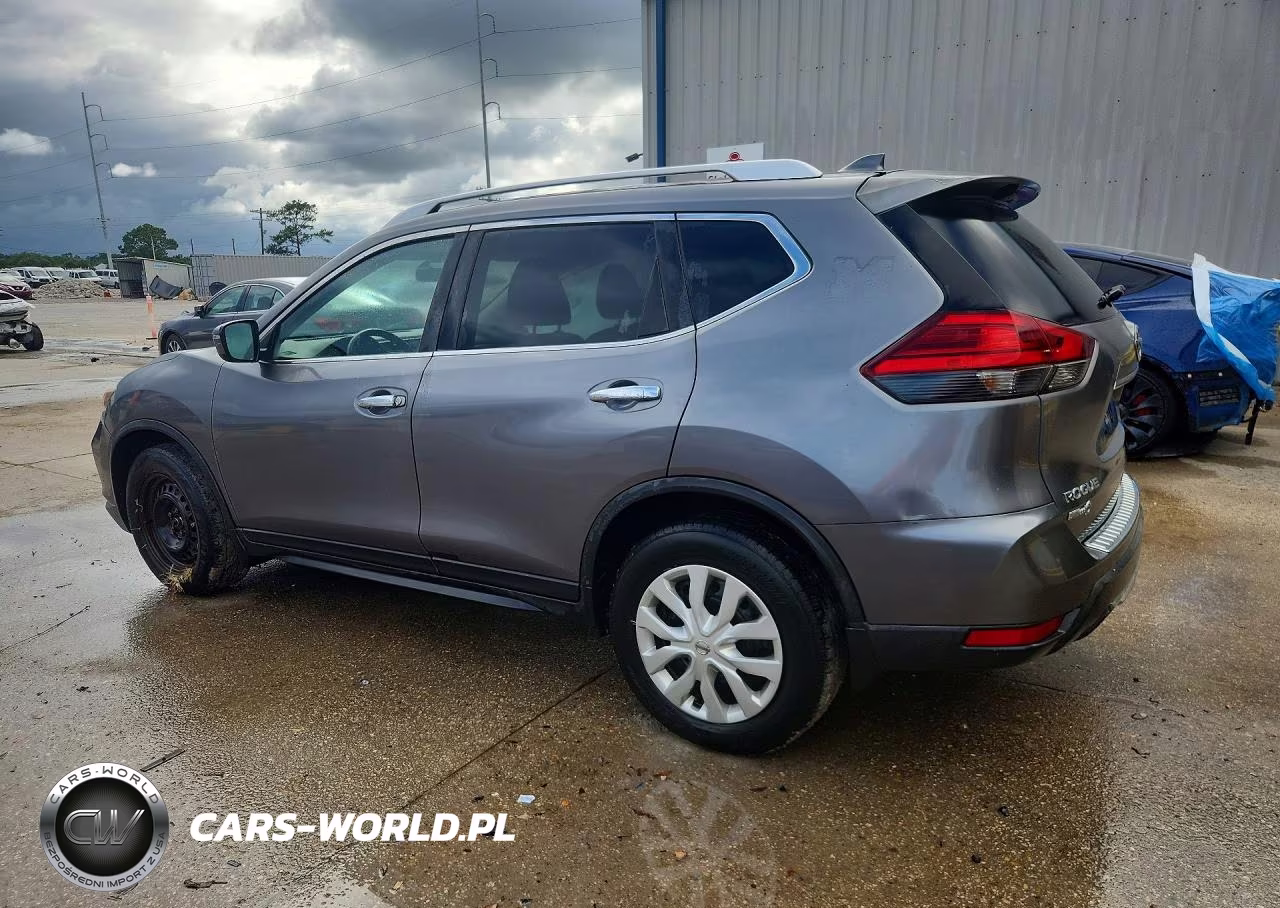 2017 Nissan Rogue S VIN:KNMAT2MT4HP518983 - 2