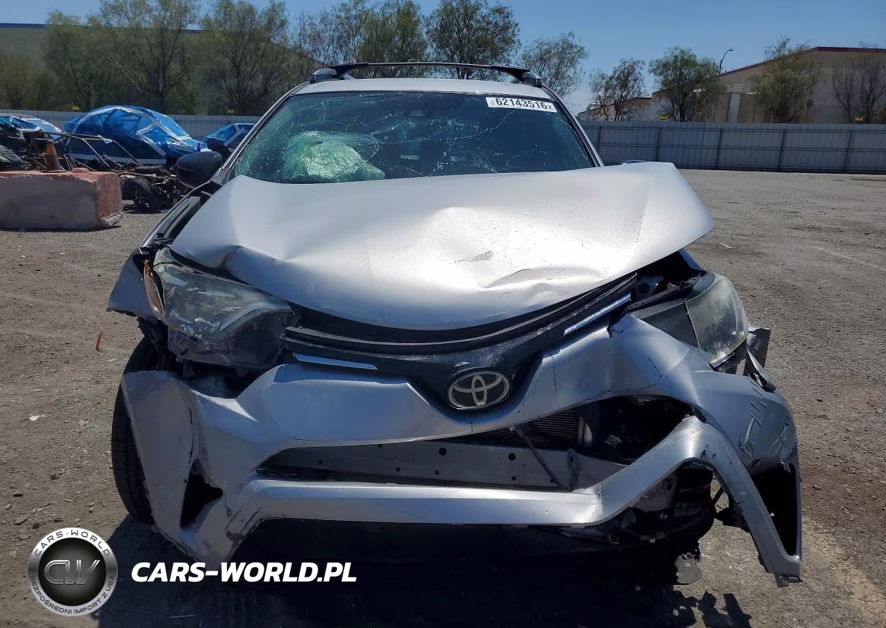 2018 Toyota Rav4 Le VIN:2T3ZFREV4JW471208 - 5