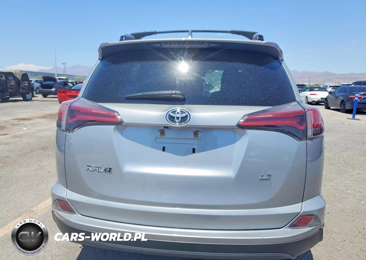2018 Toyota Rav4 Le VIN:2T3ZFREV4JW471208 - 6