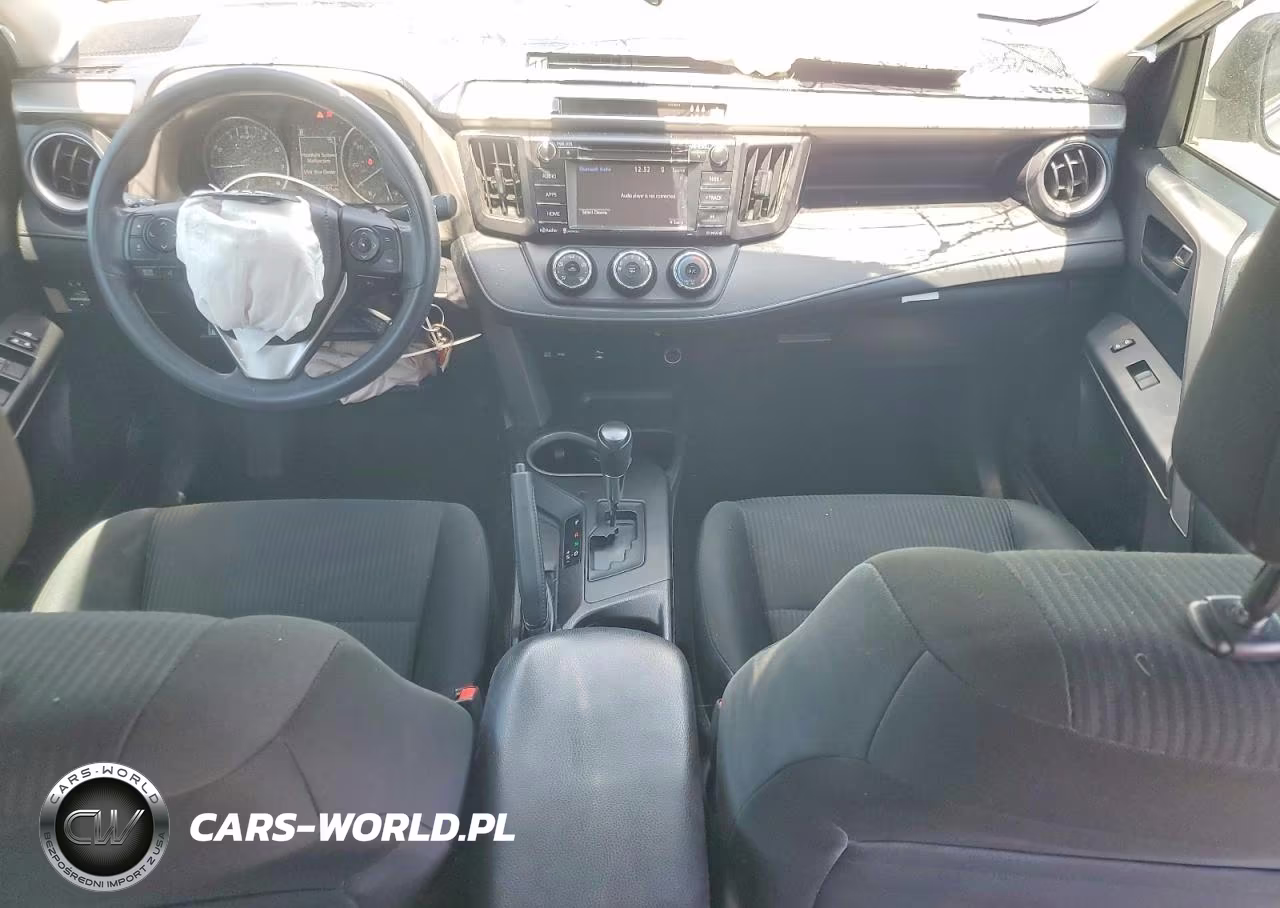 2018 Toyota Rav4 Le VIN:2T3ZFREV4JW471208 - 8