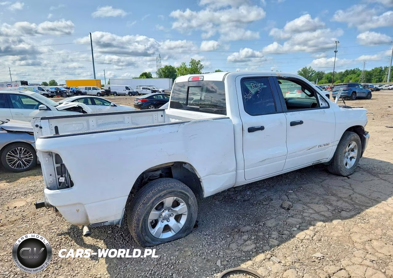 2024 Ram 1500 VIN:1C6RREBG9RN164360 - 3