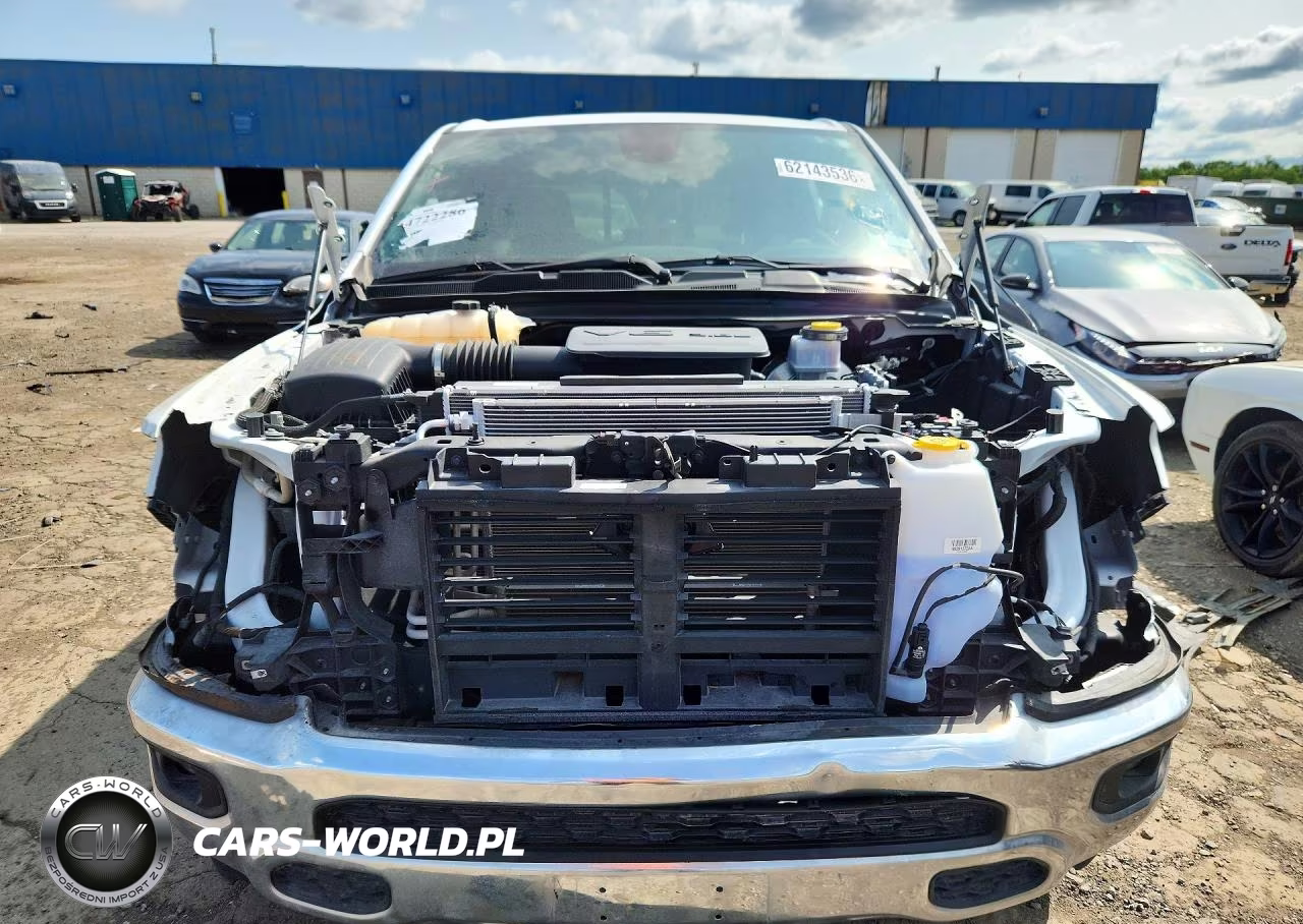 2024 Ram 1500 VIN:1C6RREBG9RN164360 - 5