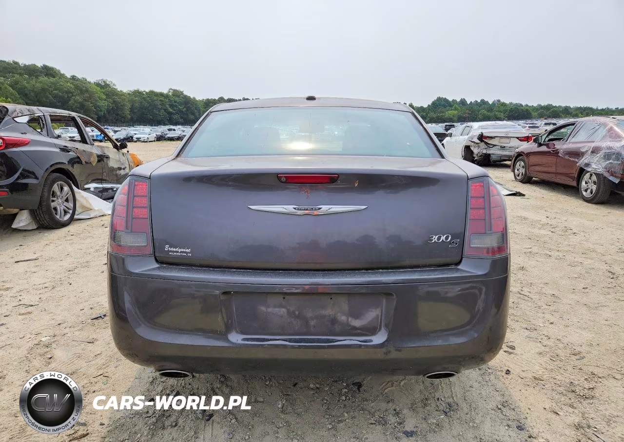 2014 Chrysler 300 S VIN:2C3CCABG7EH238102 - 6