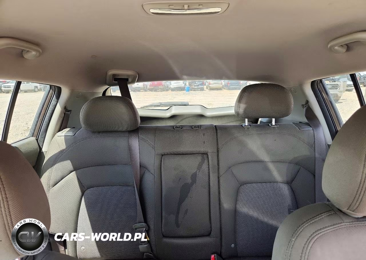 2015 Kia Sportage Lx VIN:KNDPB3ACXF7719713 - 10