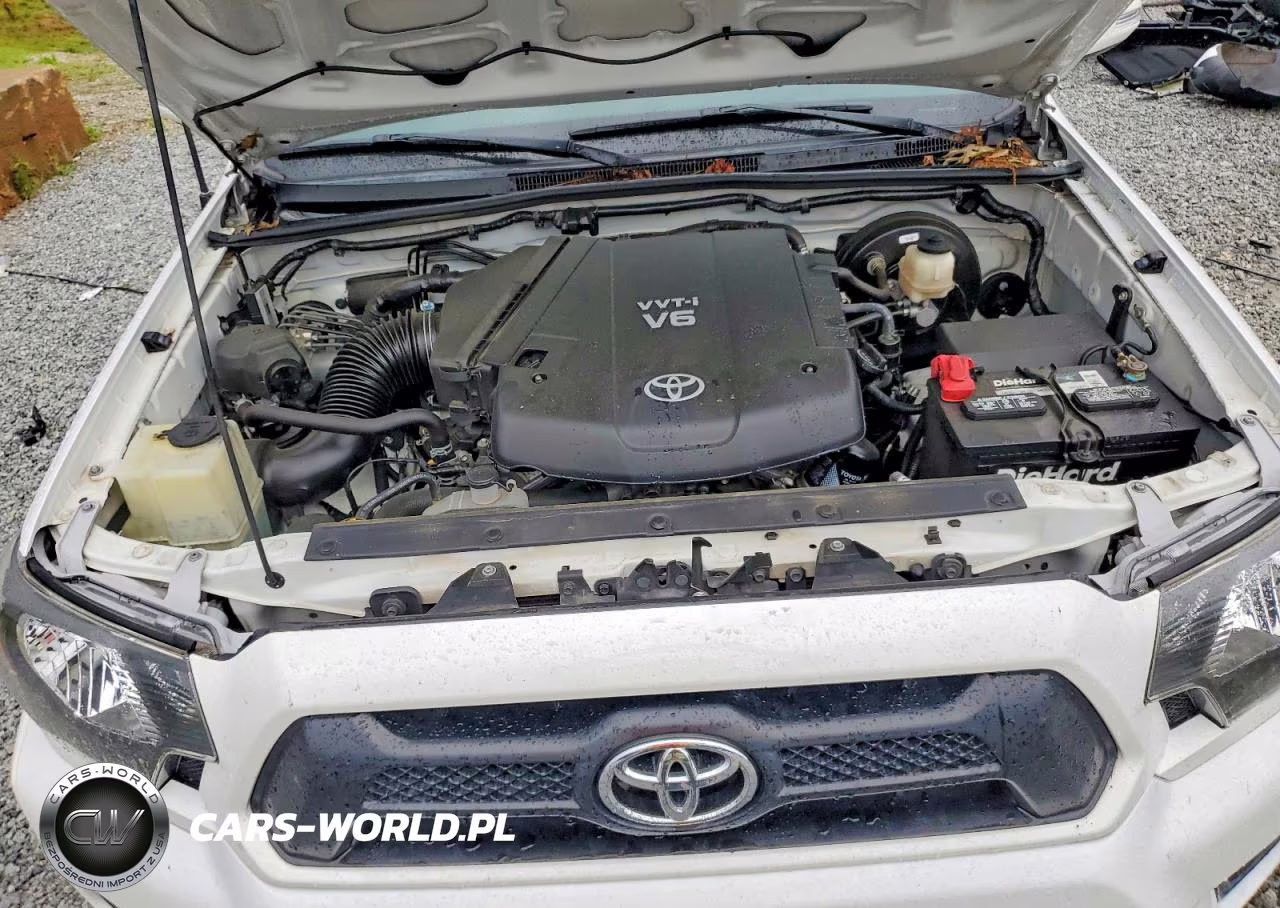 2014 Toyota Tacoma V6 VIN:5TFLU4EN8EX094673 - 11