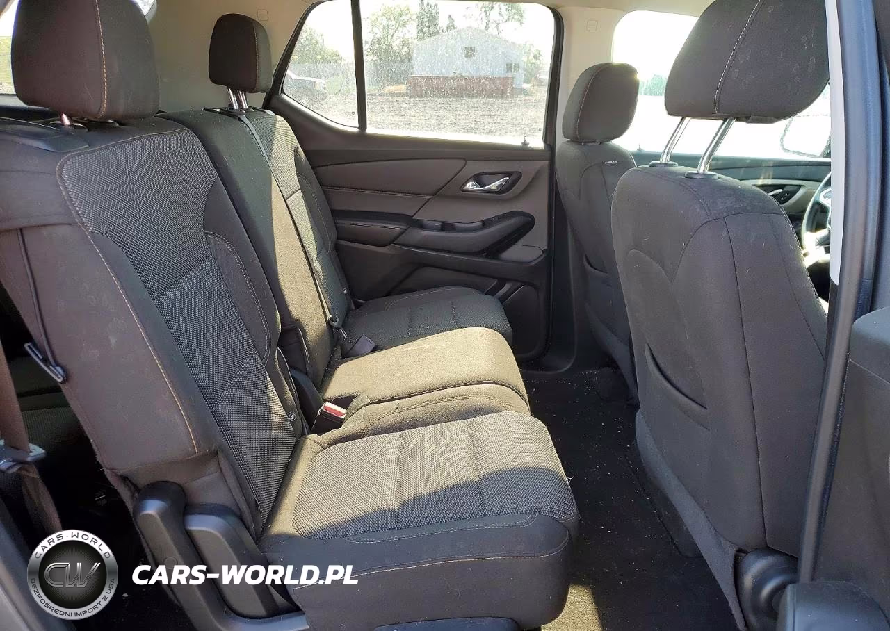 2019 Chevrolet Traverse Ls VIN:1GNERFKW1KJ102413 - 11
