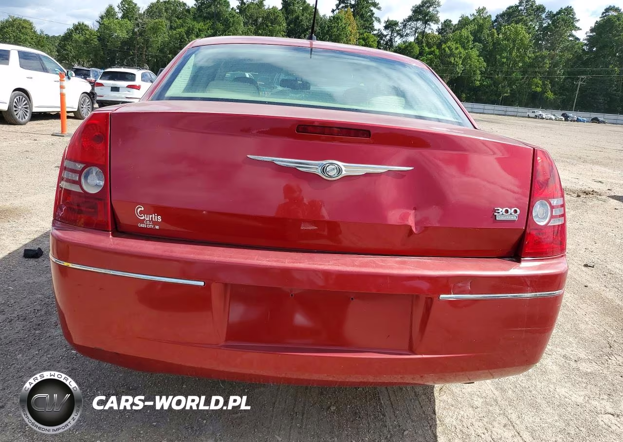 2008 Chrysler 300 Touring VIN:2C3LA53GX8H334841 - 6