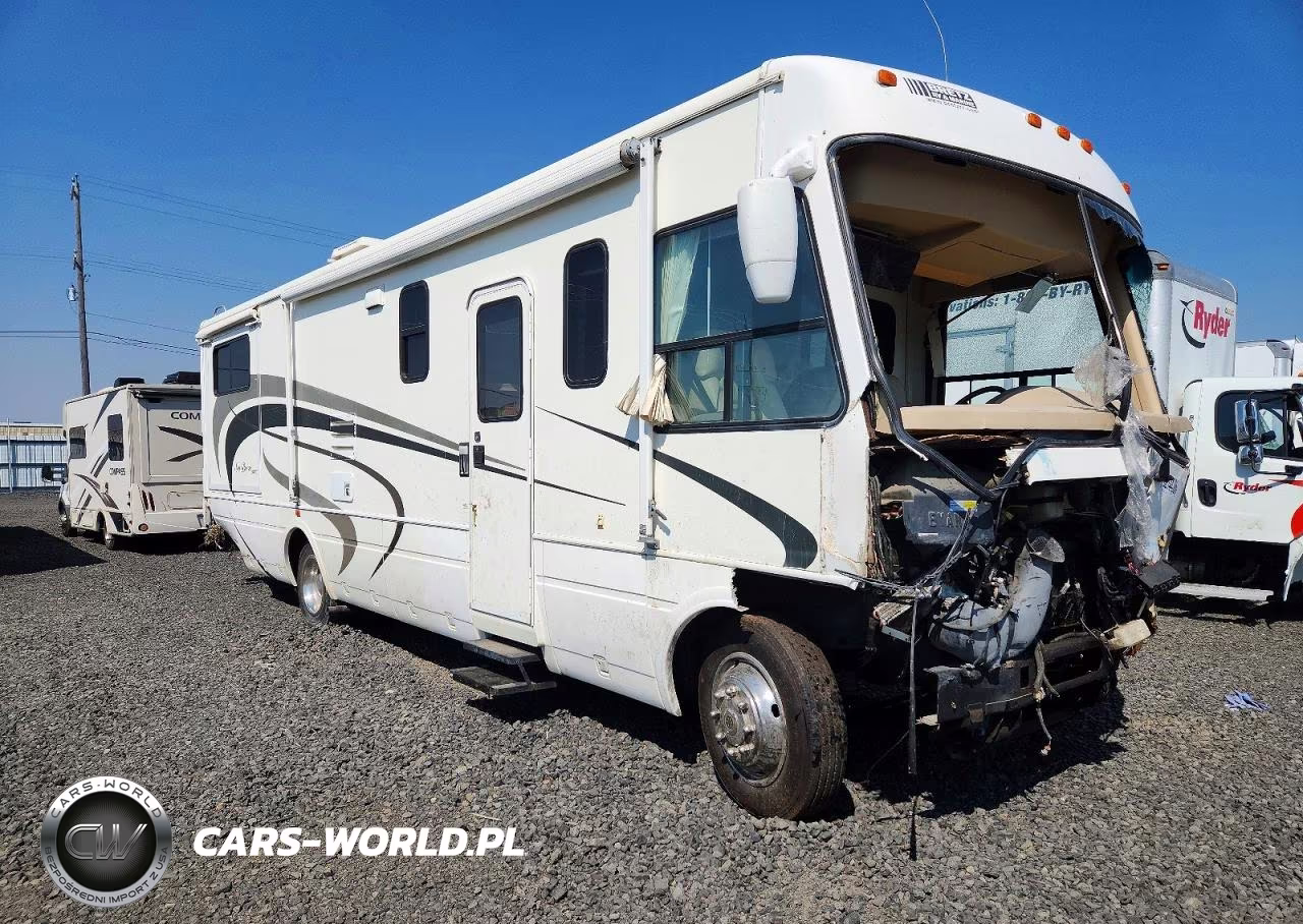 2004 Workhorse Custom Chassis Motorhome Chassis W22