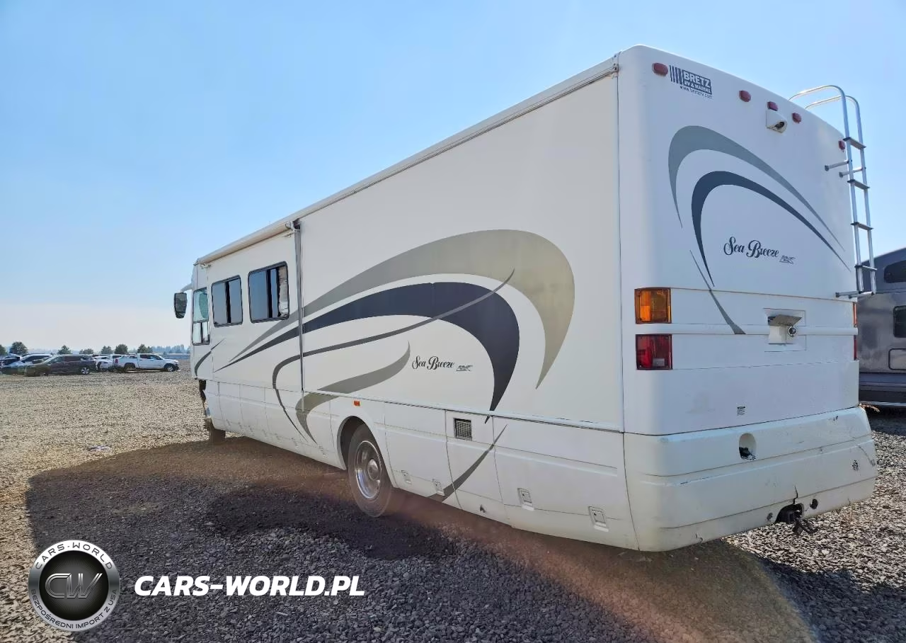 2004 Workhorse Custom Chassis Motorhome Chassis W22 VIN:5B4MP67G943381246 - 3