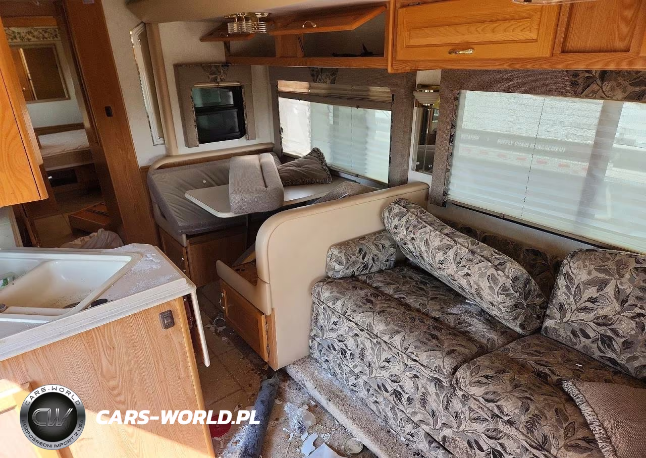 2004 Workhorse Custom Chassis Motorhome Chassis W22 VIN:5B4MP67G943381246 - 6
