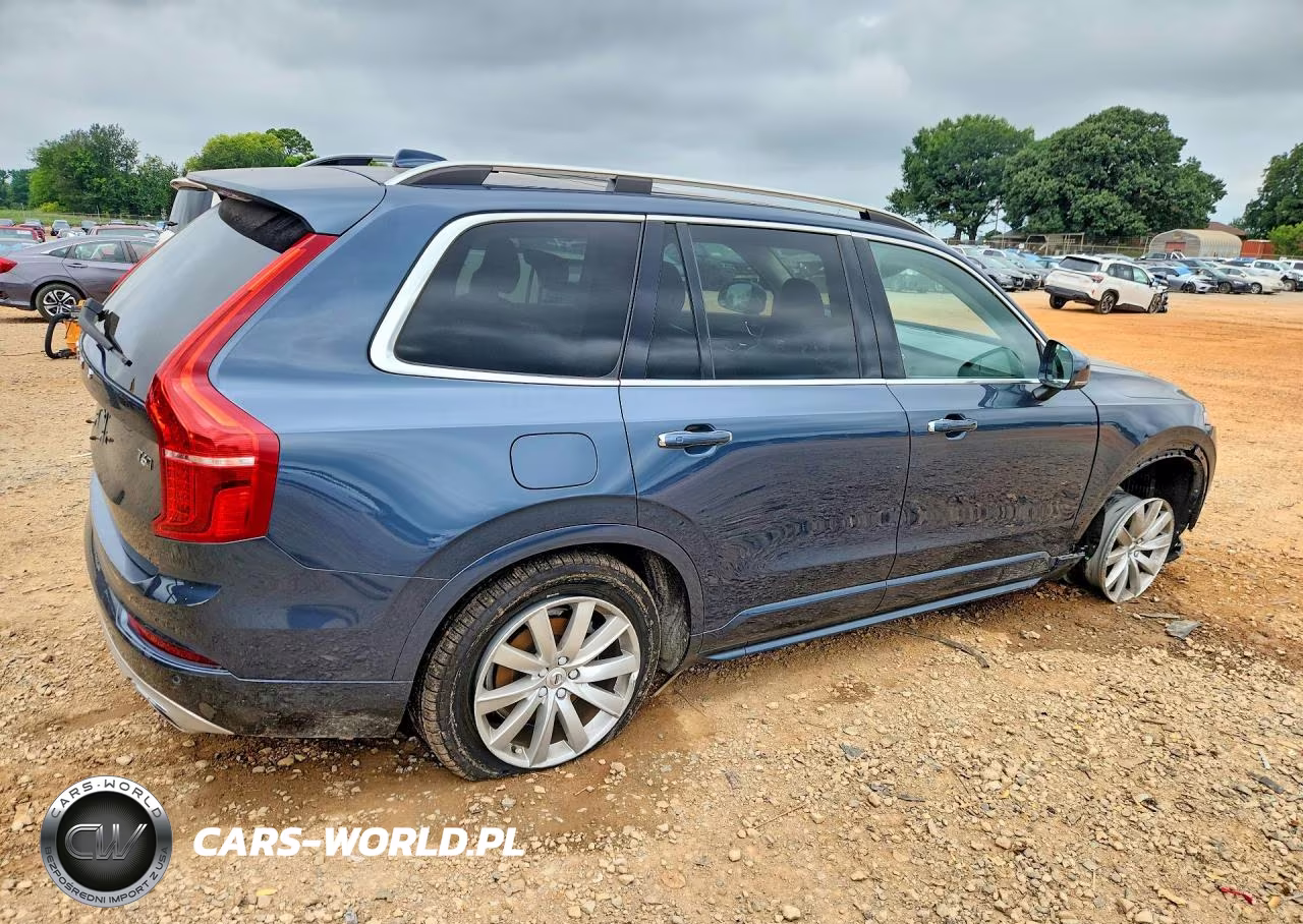 2018 Volvo Xc90 T6 VIN:YV4A22PK0J1330828 - 3