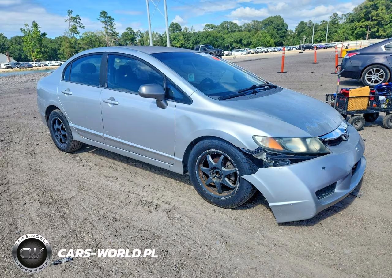 2010 Honda Civic Lx VIN:2HGFA1F57AH300813 - 4