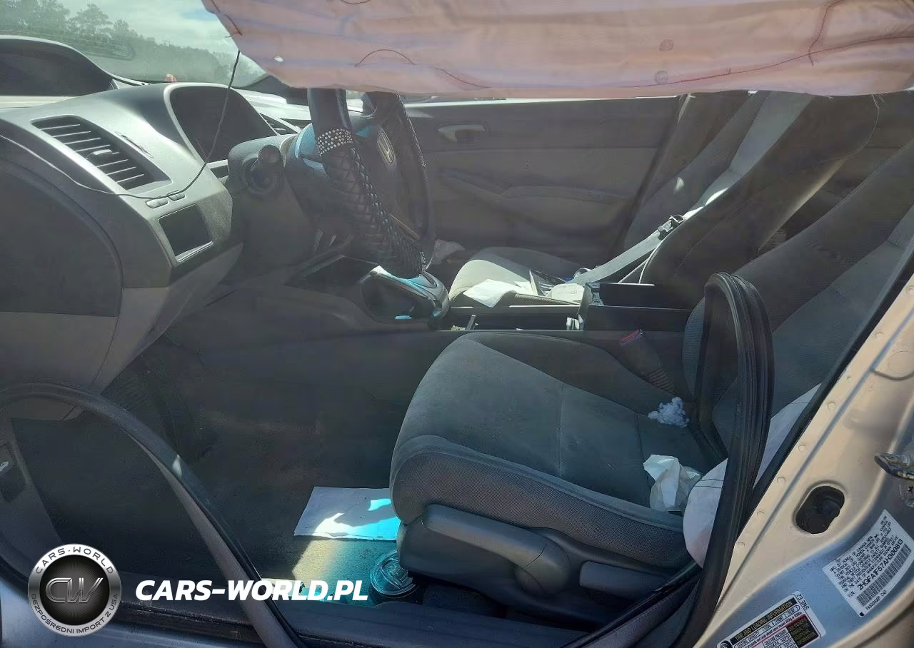 2010 Honda Civic Lx VIN:2HGFA1F57AH300813 - 7