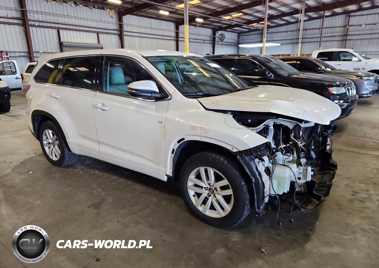 2016 Toyota Highlander Le VIN:5TDZKRFH4GS138263 - 4