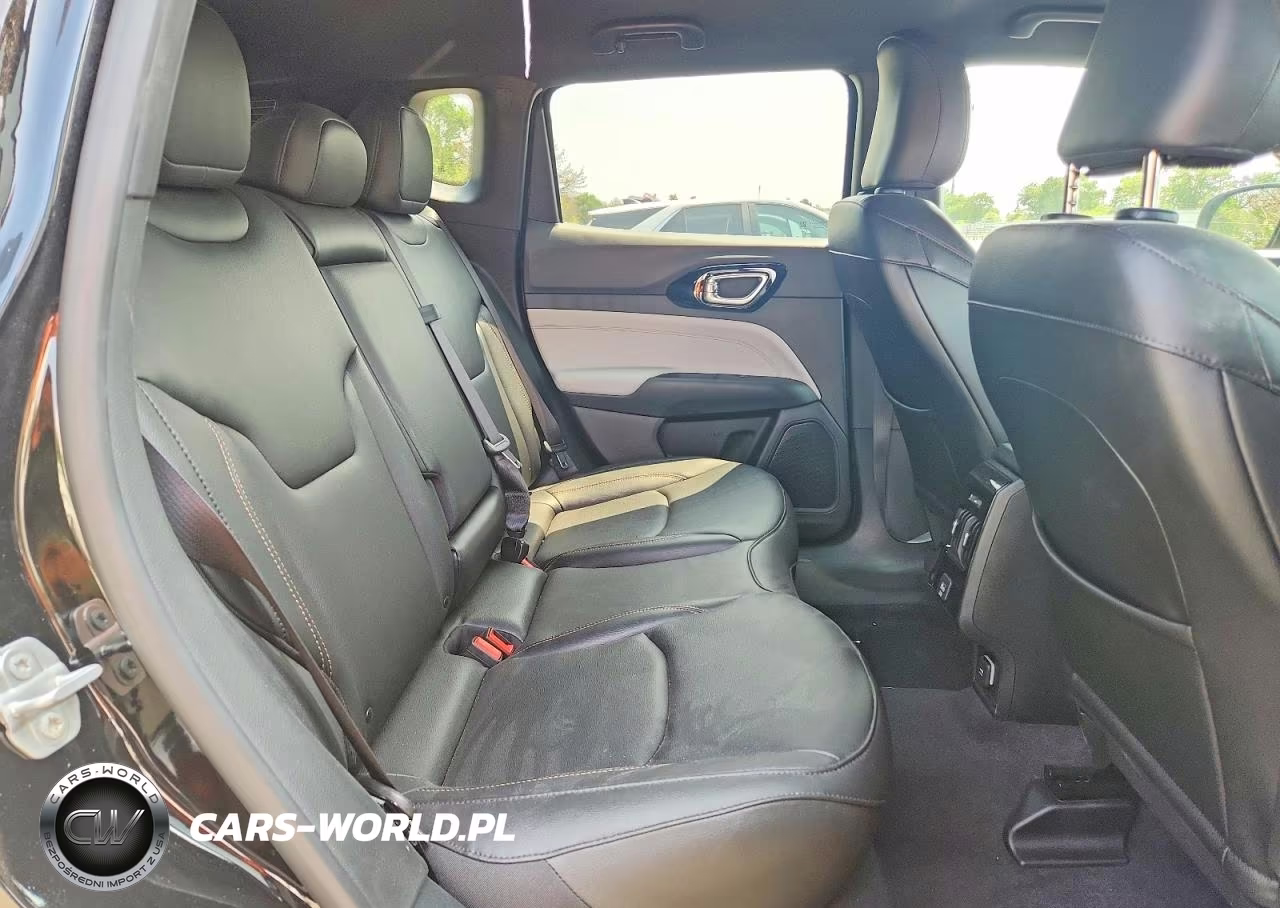 2024 Jeep Compass Limited VIN:3C4NJDCN1RT102781 - 11