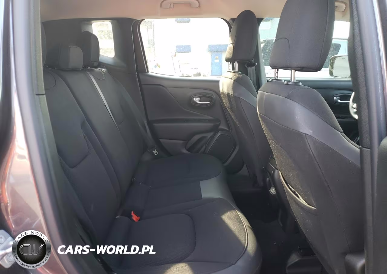 2020 Jeep Renegade Latitude VIN:ZACNJBBB5LPL13005 - 11