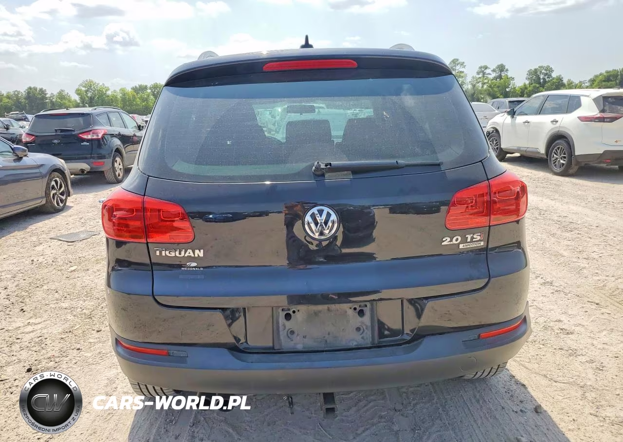 2015 Volkswagen Tiguan S VIN:WVGBV7AX2FW553488 - 6