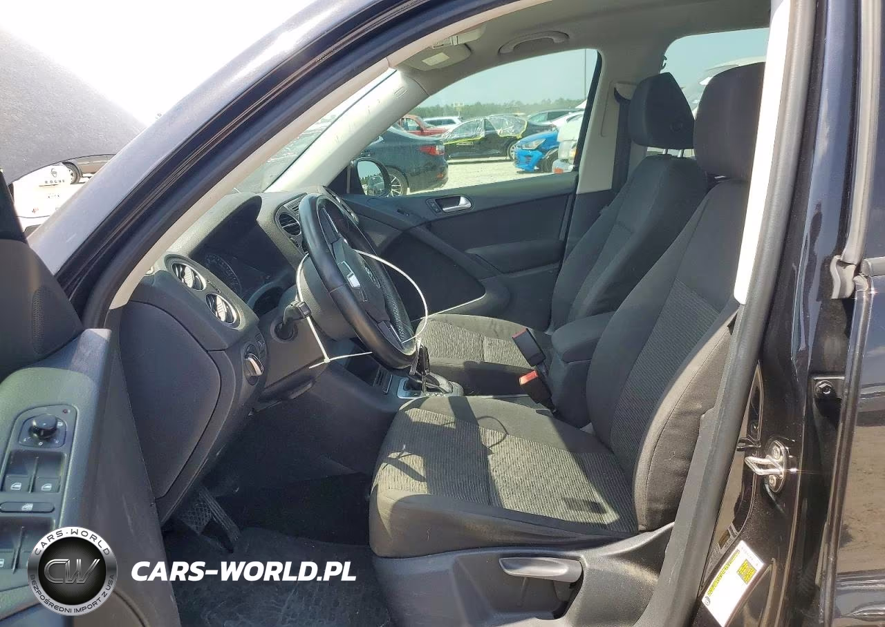 2015 Volkswagen Tiguan S VIN:WVGBV7AX2FW553488 - 7