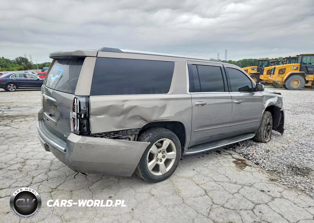 2018 Chevrolet Suburban C1500 Premier VIN:1GNSCJKC3JR385927 - 3