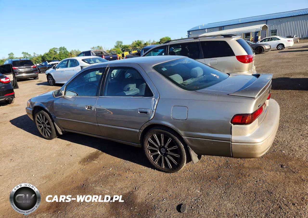 1998 Toyota Camry Le V6 VIN:4T1BF22K6WU060654 - 2