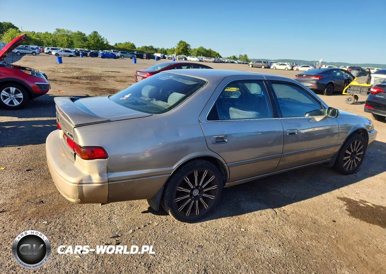 1998 Toyota Camry Le V6 VIN:4T1BF22K6WU060654 - 3