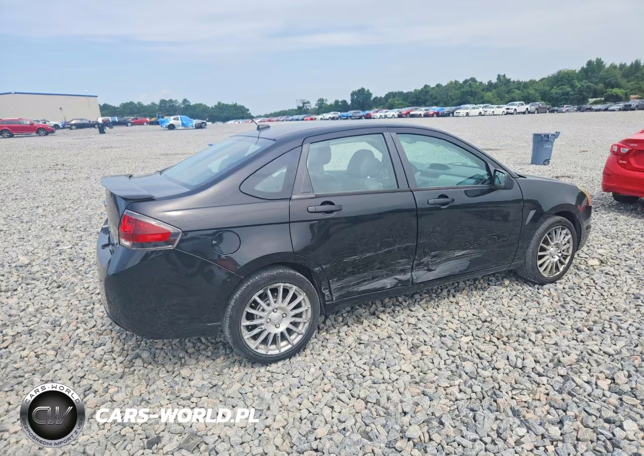 2010 Ford Focus Ses VIN:1FAHP3GN8AW287061 - 3